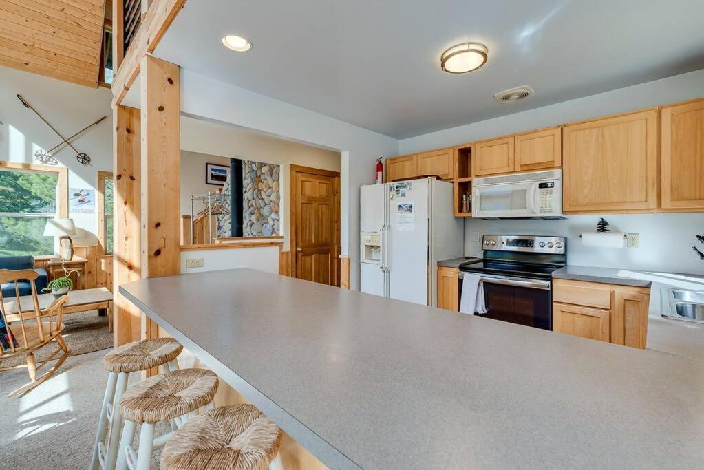 Hot Tub Cool Views: Roaring Creek Cabin Leavenworth Ngoại thất bức ảnh