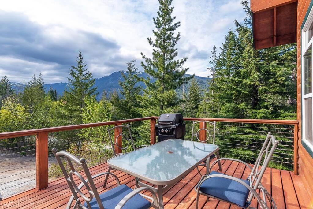 Hot Tub Cool Views: Roaring Creek Cabin Leavenworth Ngoại thất bức ảnh